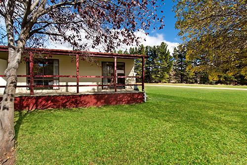 The Station Hotel Jindabyne Ruang foto