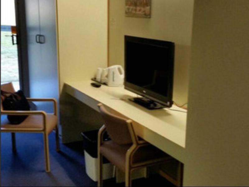 The Station Hotel Jindabyne Bagian luar foto